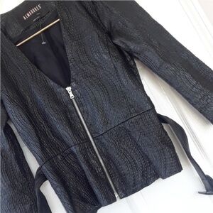 Made in Italy, faux leather zip top/jacket, gorgeous